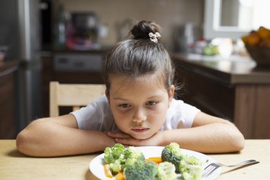 little-girl-refusing-healthy-food